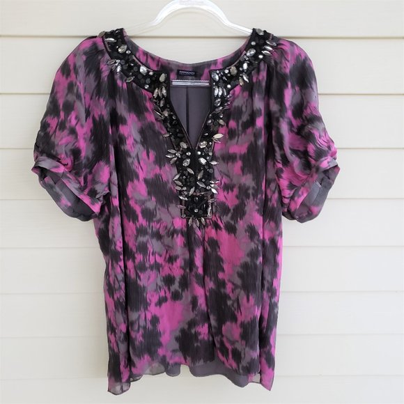 Magaschoni Tops - Magaschoni collection Bead embellished V neck Shirt